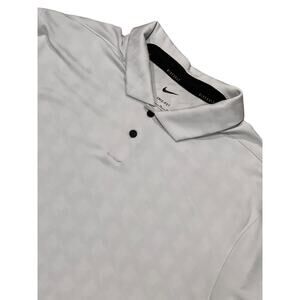Nike, Dri-fit, White Golf Shirt, Size Large, NB62